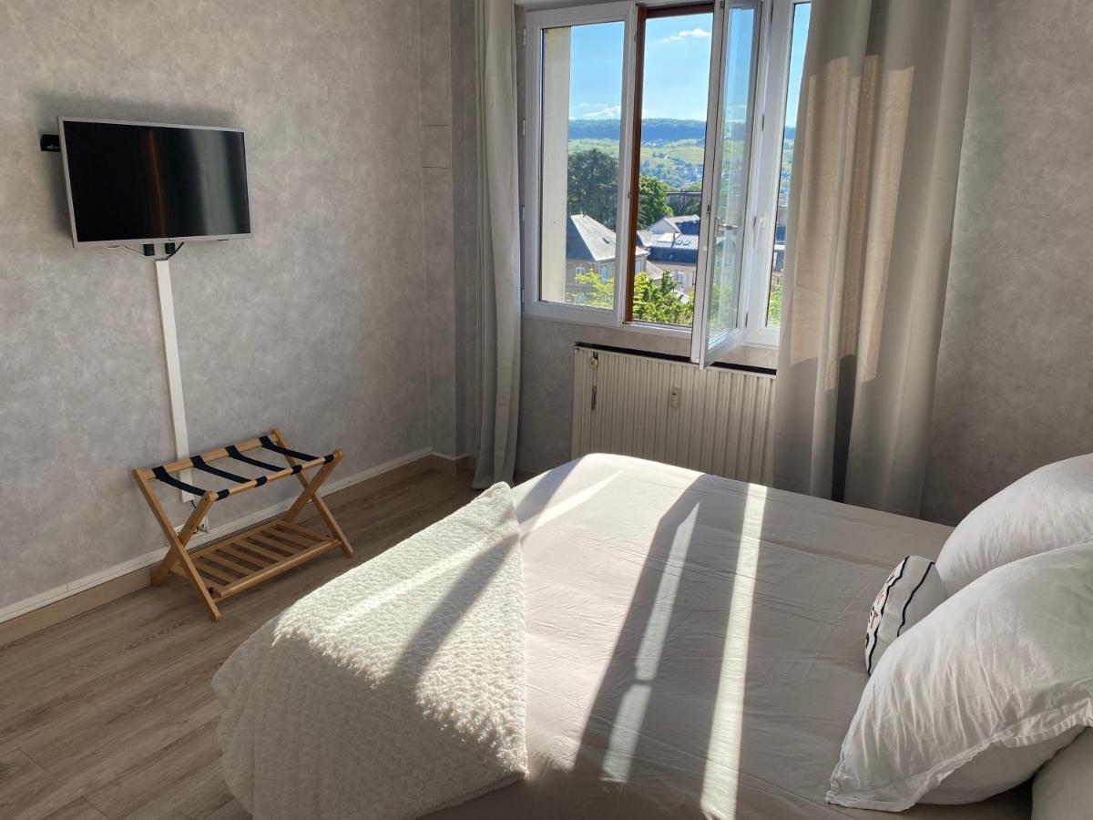 Ferienwohnung Avenue De Champagne Epernay Private Parking Exterior foto